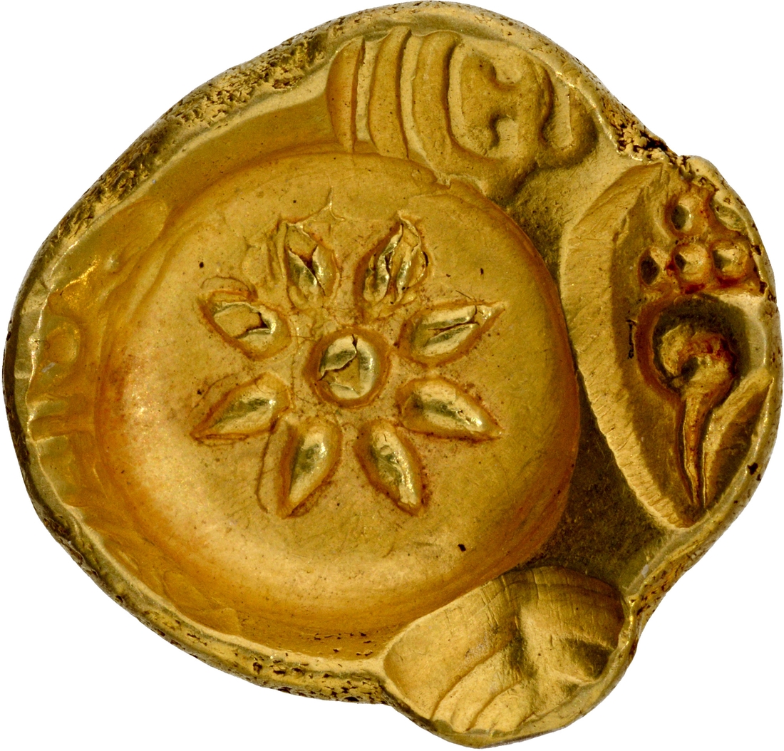 Uncirculated Rare Gold Padmatanka Coin of King Ramachandra of Yadavas of Devagiri in UNC condition 