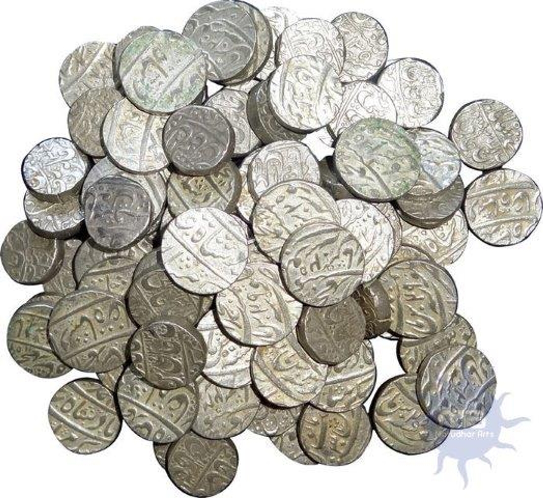 a Mixed Lot of 100 Silver Coins of Mughal Emperors & Indian Princely States, About Fine to Extremely Fine.