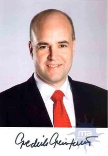 Autograph  of Fredrik Reinfeldt of Prime Minister of Swedenof Chairman of the Liberal Conservative Moderate and President of European Council. 