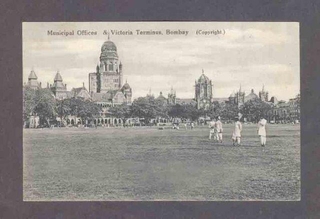 Picture post card of Municipal Offices & Victoria Terminus.