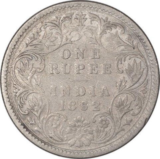 Silver One Rupee Coin of Victoria Queen of Calcutta Mint of 1862.