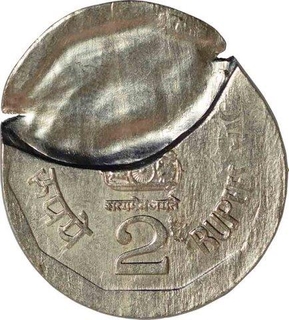 Error Cupro Nickle Two Rupee Coin of Republic India 1997.