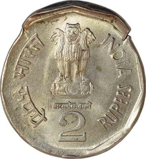 Error Cupro Nickel of Two Rupee Coin of Republic India of 1999.