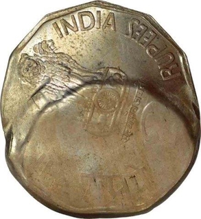 Error Cupro Nickle Two Rupee Coin of Republic India of 1999.