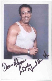 Autograph of Vindu Dara Singh.