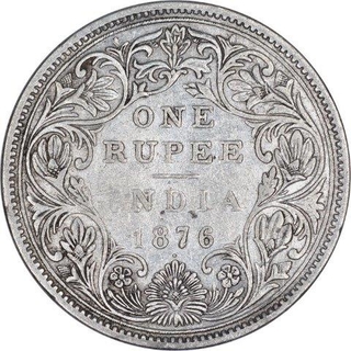 Silver One Rupee Coin of Victoria Queen of Bombay Mint of 1876.