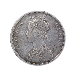 Silver One Rupee Coin of Victoria Queen of Bombay Mint of 1874.