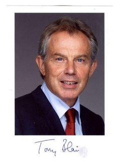 Autograph of Tony Blair of  Ex Prime Minister of UK.