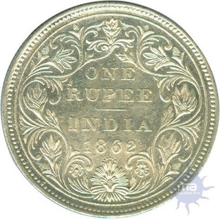 Silver One Rupee Coin of Victoria Queen of Bombay Mint of 1862.