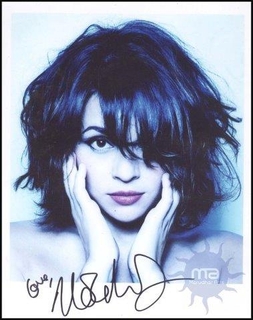 Autograph of Norah Jones.