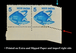 Error Pair of Definitive Series of 1981, 5np Pisciculture preformation slipeet due to paper folding.