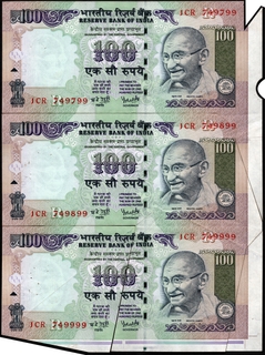 Very Rare Sheet Fold Cutting Error Hundred Rupees Banknotes of Republic India of 2005 Signed by Y V Reddy.